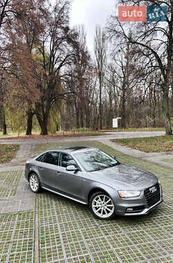 Audi A4  2014