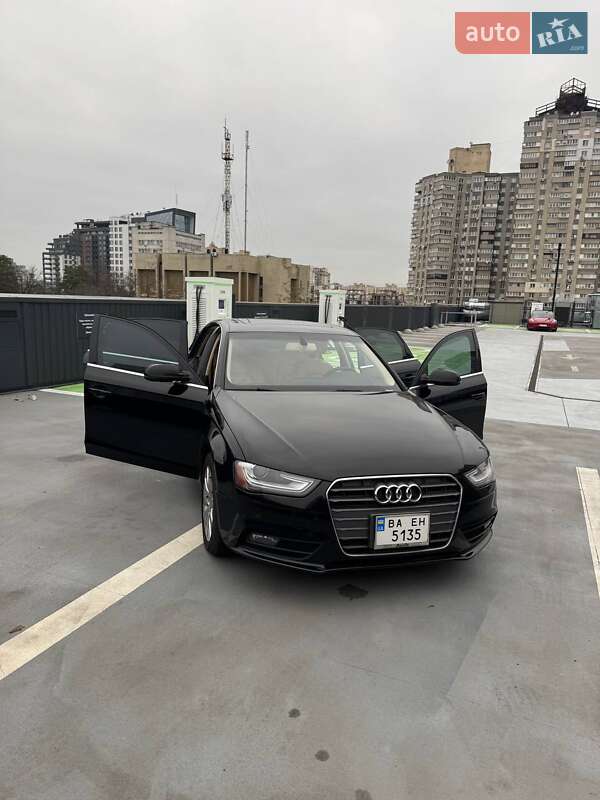 Audi A4 2012