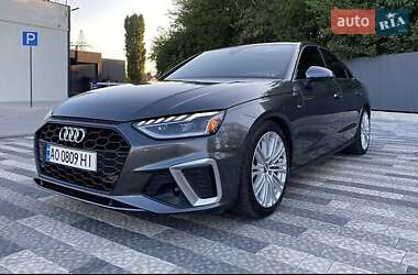 Audi A4  2019