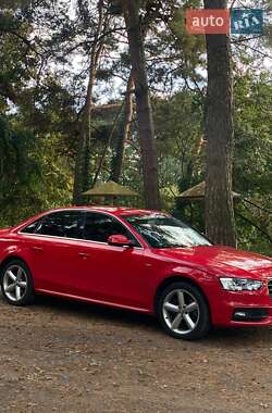 Audi A4  2013