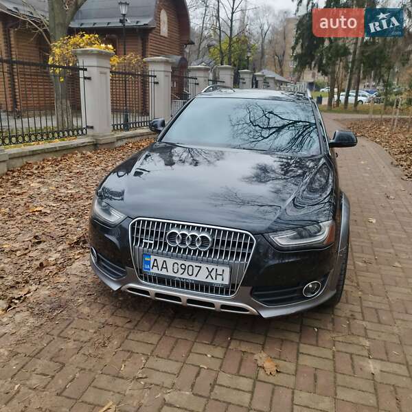 Универсал Audi A4 2012 в Киеве
