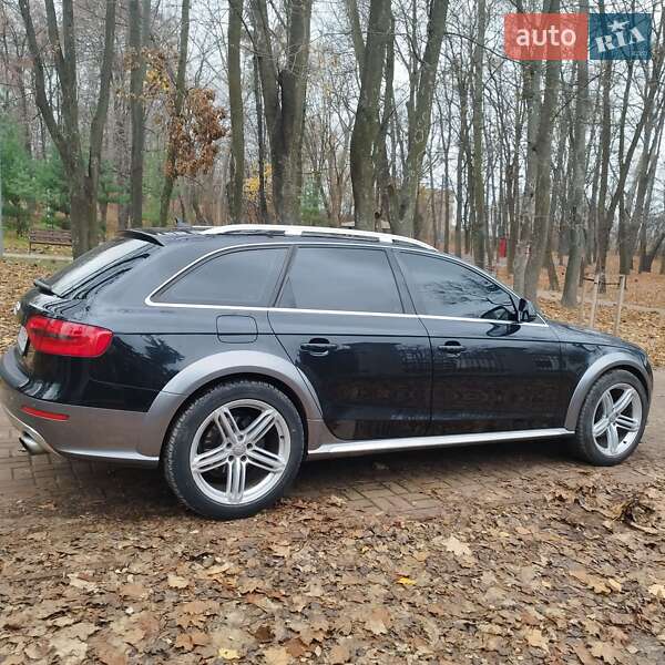 Универсал Audi A4 2012 в Киеве
