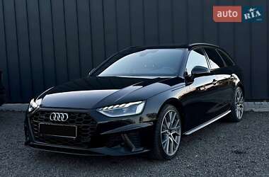 Audi A4  2019