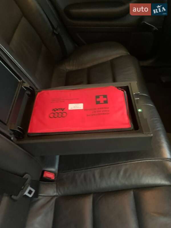 Универсал Audi A4 2006 в Хотине фото 23 Универсал Audi A4 2006 в Хотине