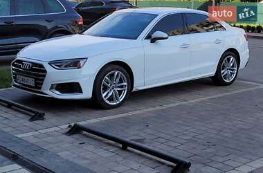 Audi A4  2021