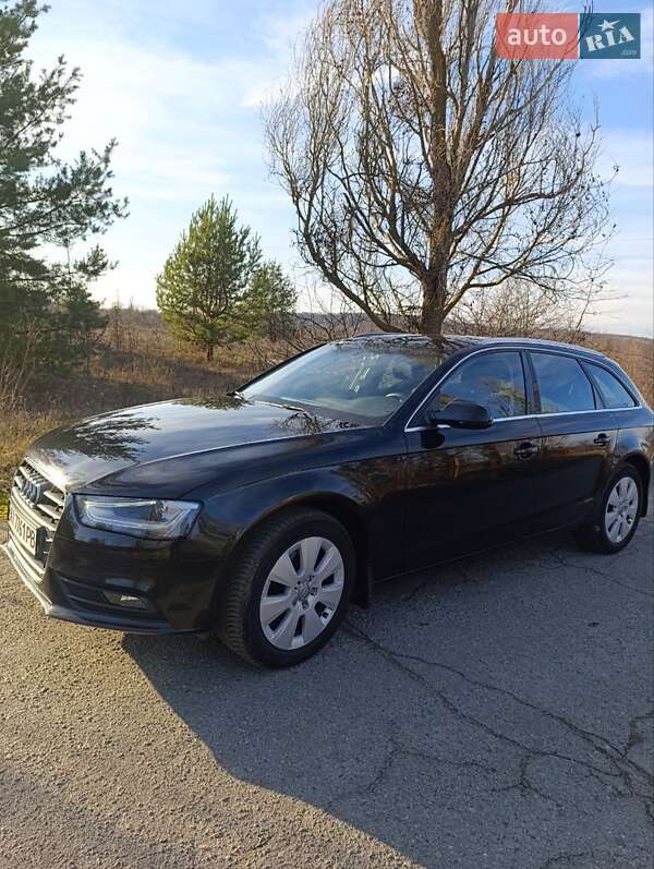 Audi A4 2014