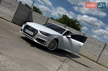 Audi A4  2019