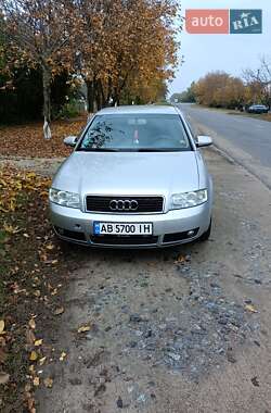 Audi A4  2003