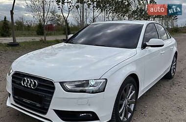 Audi A4  2014
