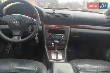 Audi A4  1997