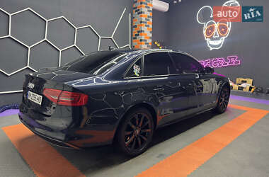 Audi A4  2014