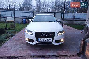Audi A4  2011