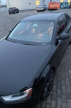 Audi A4  2012