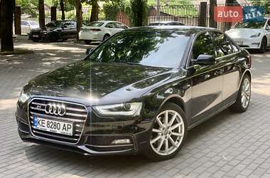 Audi A4  2014