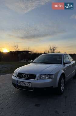 Audi A4  2001