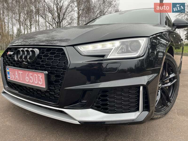 Седан Audi A4 2017 в Житомире