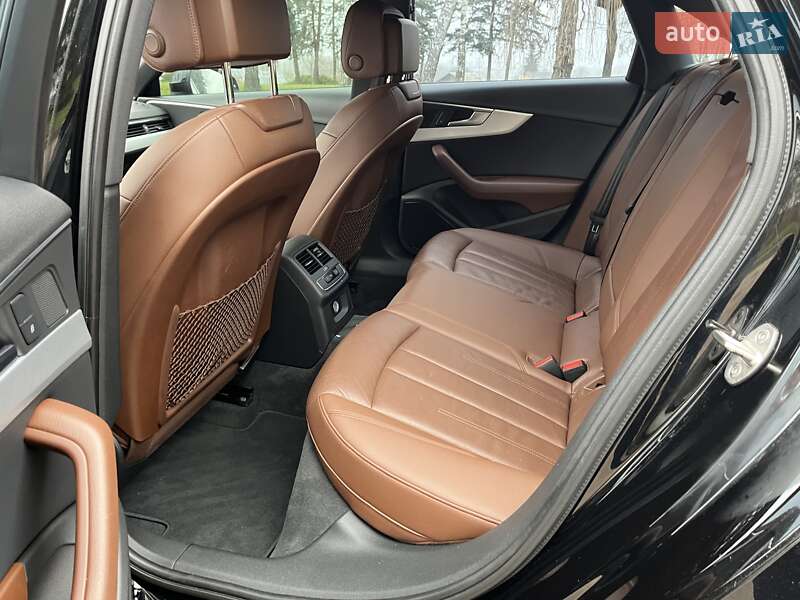 Седан Audi A4 2017 в Житомире