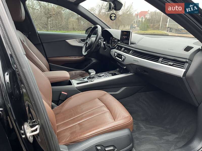 Седан Audi A4 2017 в Житомире