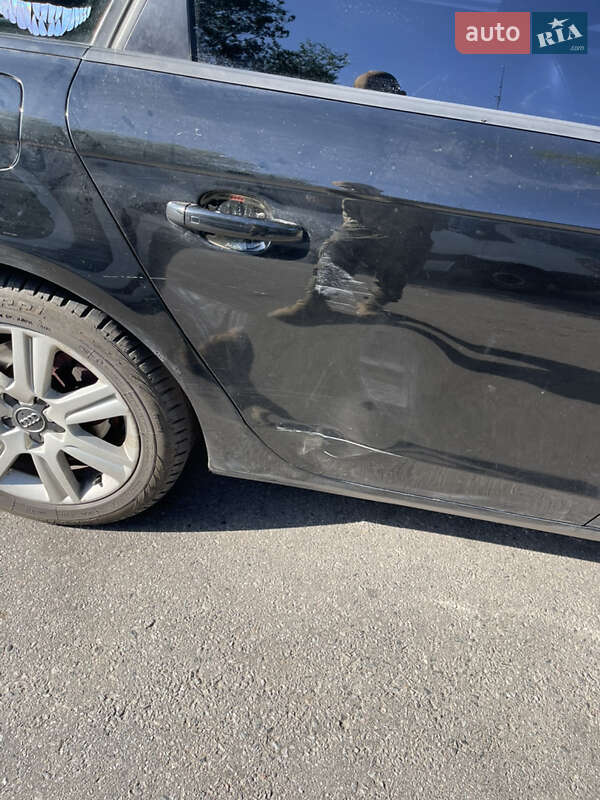 Седан Audi A4 2009 в Покрові