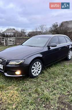 Audi A4  2011