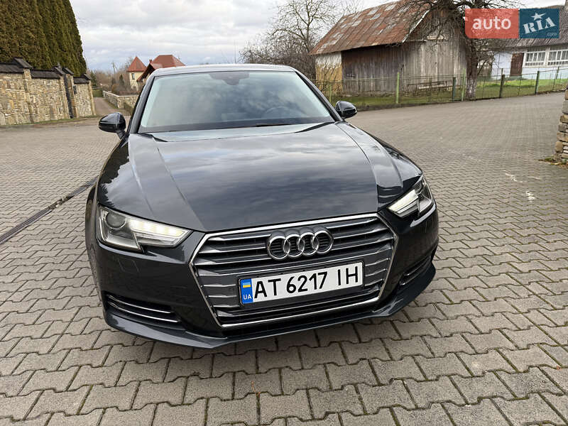 Седан Audi A4 2016 в Надворной