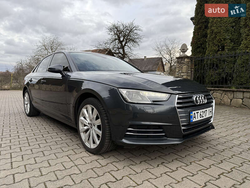 Седан Audi A4 2016 в Надворной