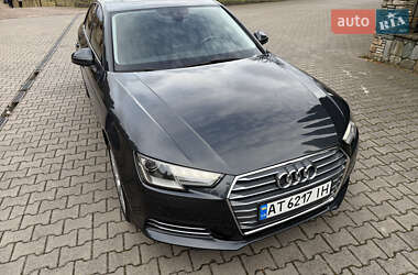 Седан Audi A4 2016 в Надворной