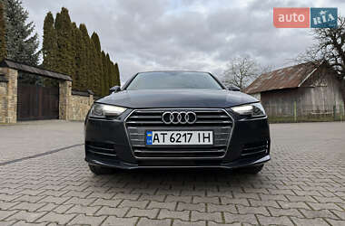 Седан Audi A4 2016 в Надворной