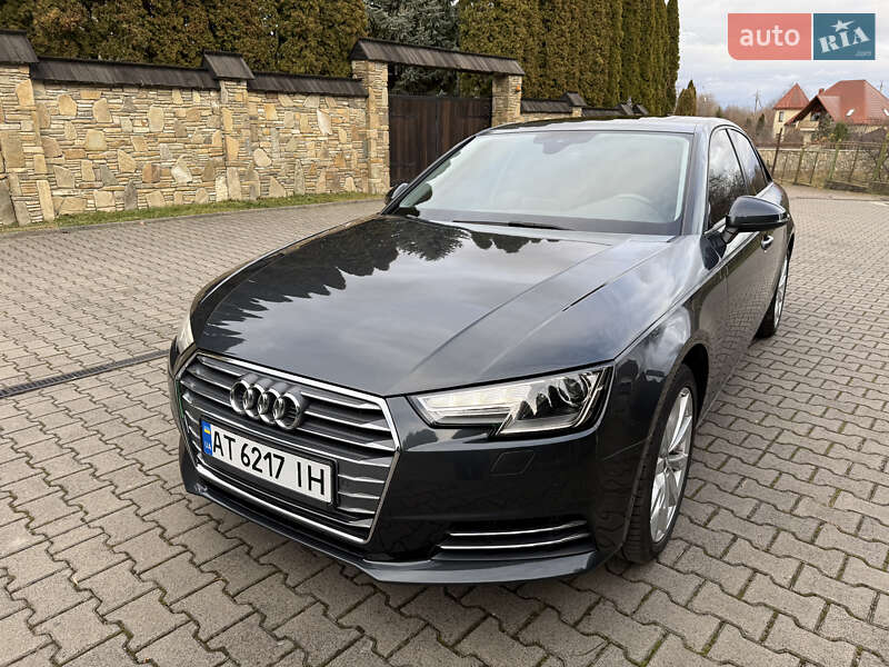 Седан Audi A4 2016 в Надворной
