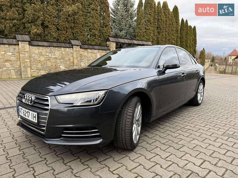 Седан Audi A4 2016 в Надворной
