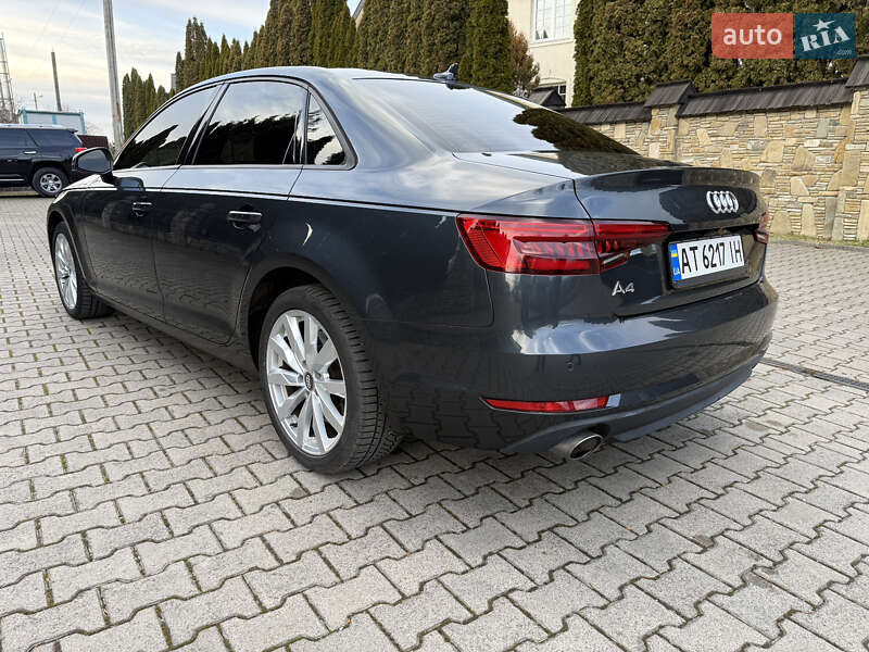 Седан Audi A4 2016 в Надворной
