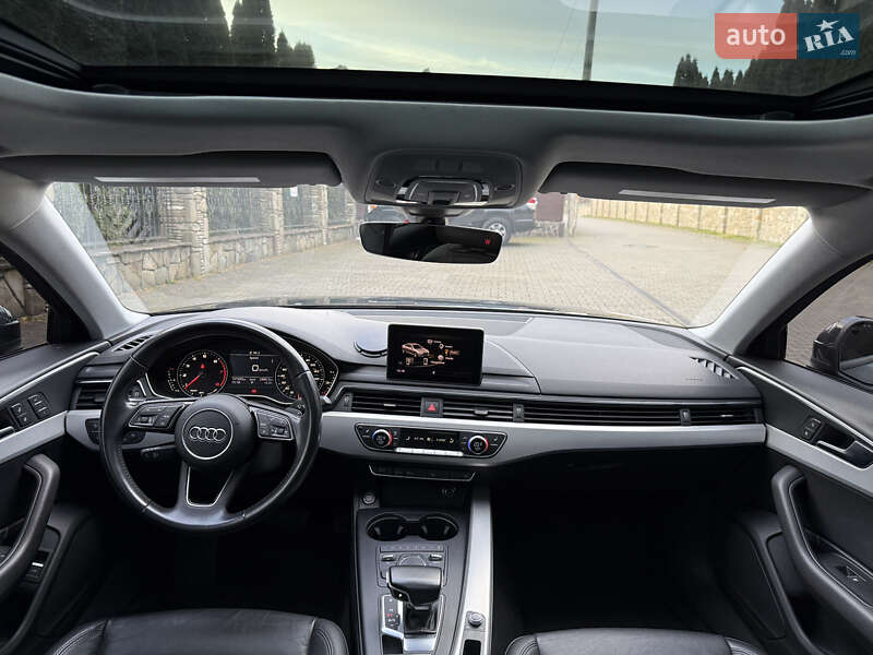 Седан Audi A4 2016 в Надворной