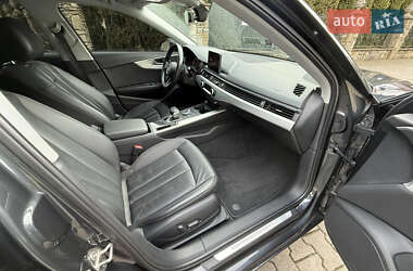 Седан Audi A4 2016 в Надворной