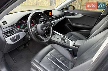 Седан Audi A4 2016 в Надворной