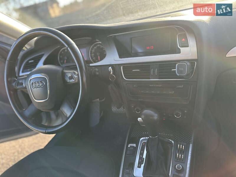 Универсал Audi A4 2009 в Ирпене