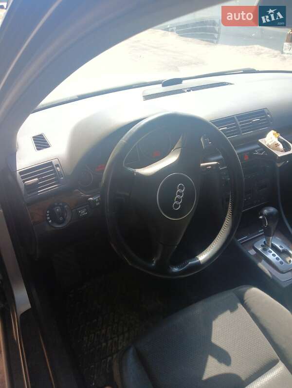 Седан Audi A4 2003 в Дніпрі фото 2 Седан Audi A4 2003 в Дніпрі