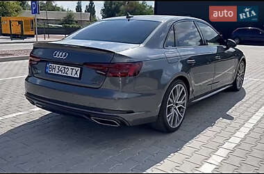 Audi A4  2019