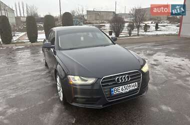 Audi A4  2012