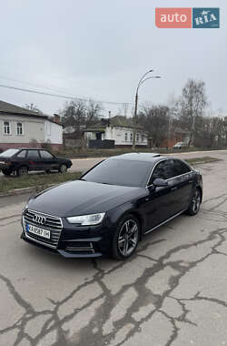 Audi A4  2018