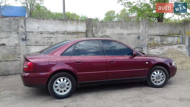 Седан Audi A4 1999 в Ивано-Франковске