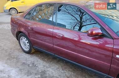 Седан Audi A4 1999 в Ивано-Франковске