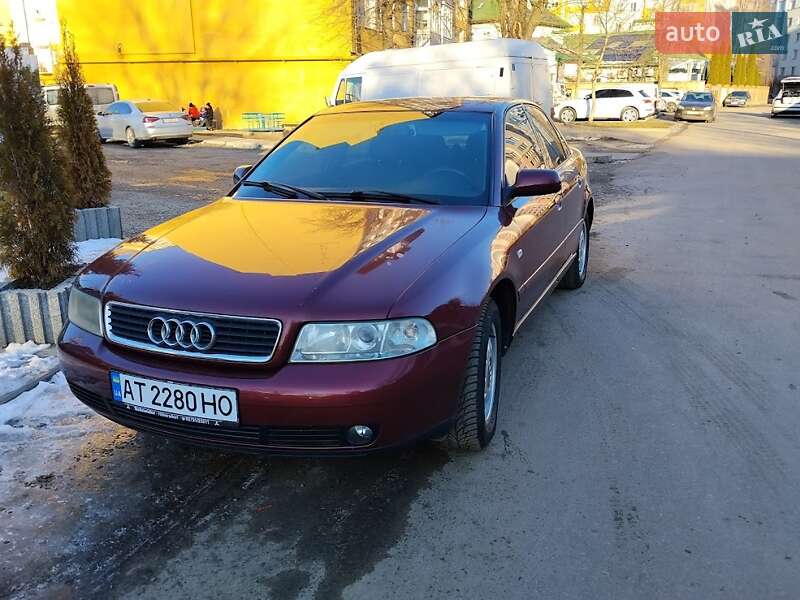 Седан Audi A4 1999 в Ивано-Франковске