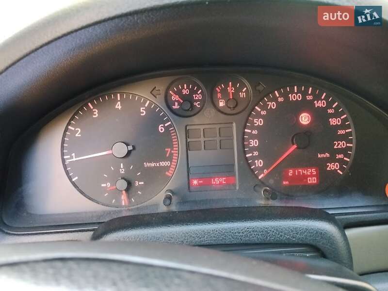 Седан Audi A4 1999 в Ивано-Франковске