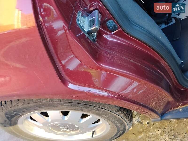 Седан Audi A4 1999 в Ивано-Франковске