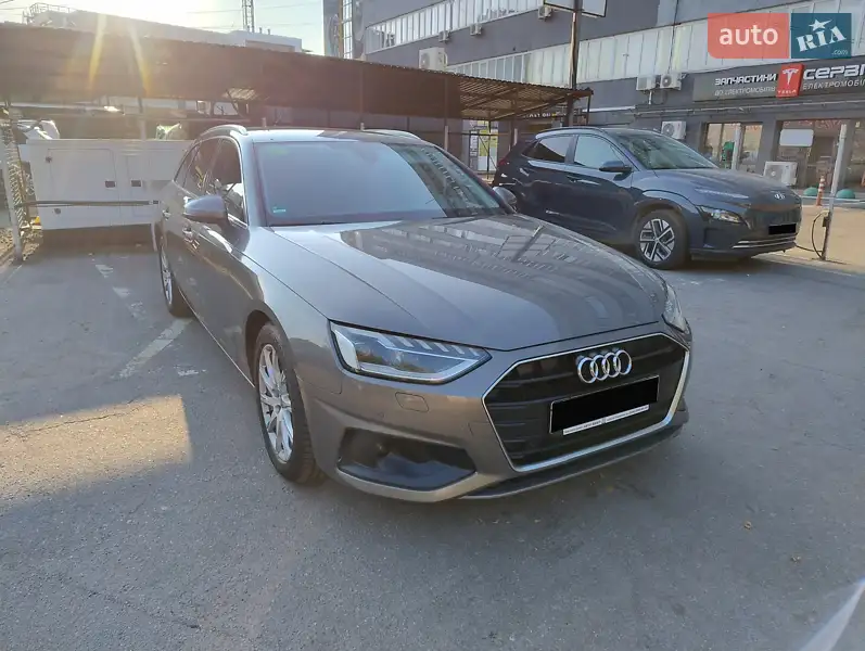 Audi A4