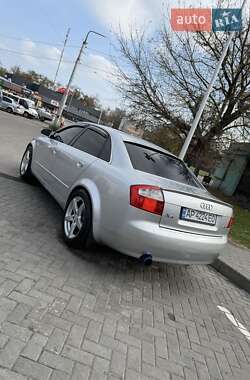 Audi A4  2004