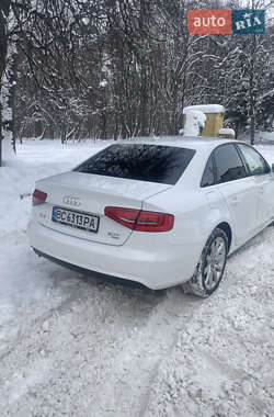 Audi A4  2013