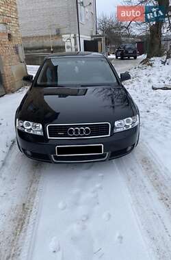 Audi A4  2001