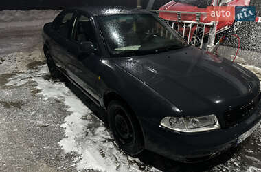 Audi A4  1999