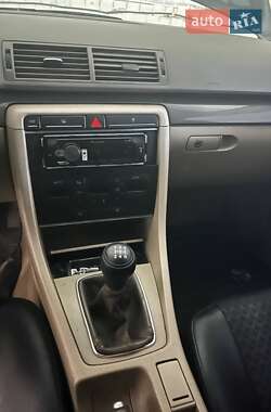 Audi A4  2002